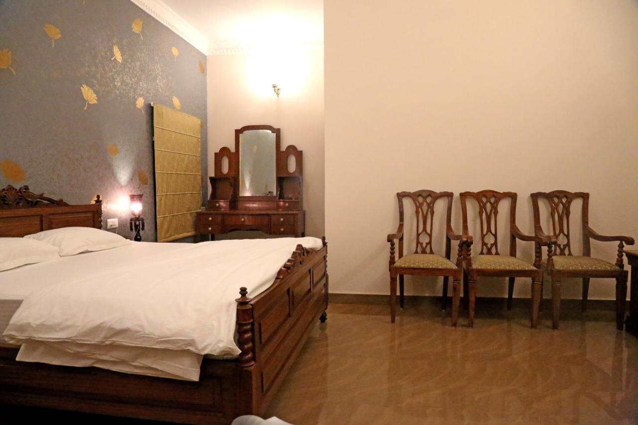 Vijaigarh Kothi - Heritage Boutique Varanasi Eksteriør bilde