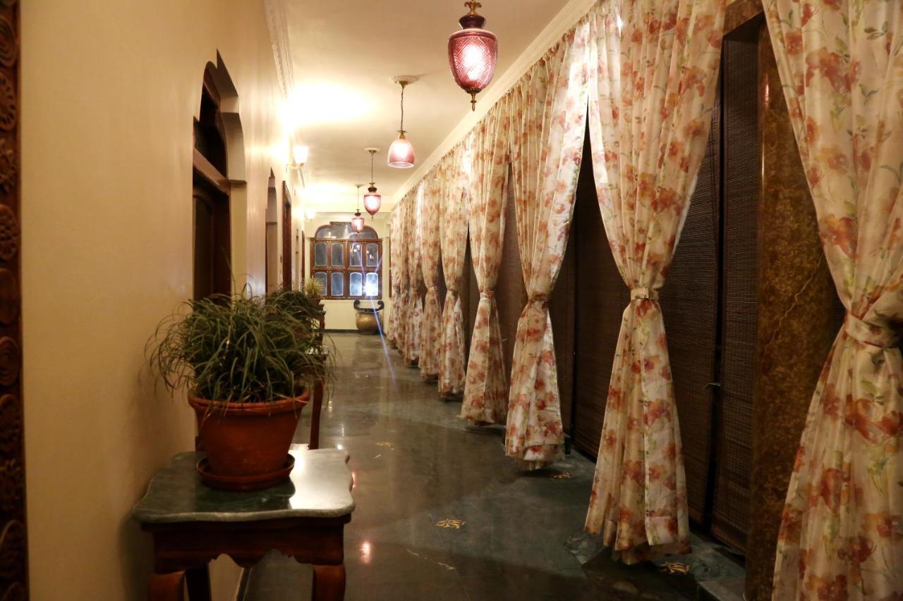 Vijaigarh Kothi - Heritage Boutique Varanasi Eksteriør bilde
