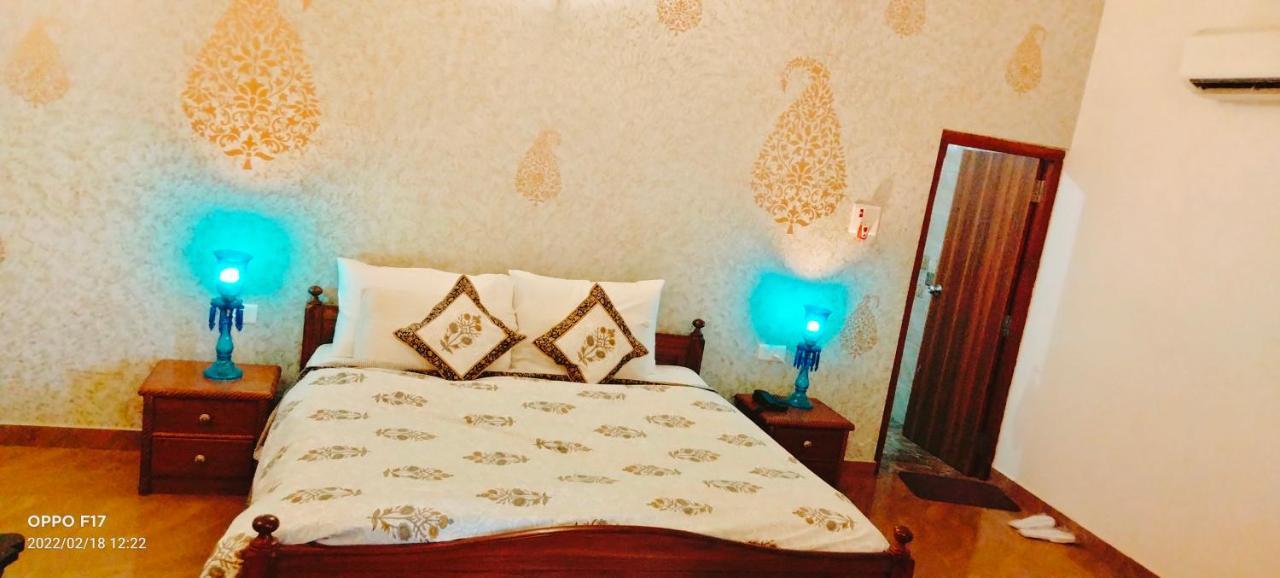 Vijaigarh Kothi - Heritage Boutique Varanasi Eksteriør bilde