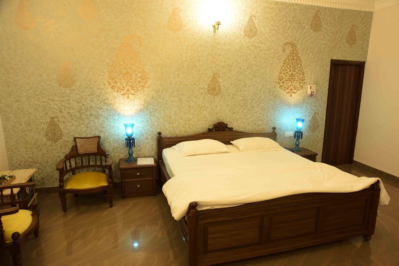 Vijaigarh Kothi - Heritage Boutique Varanasi Eksteriør bilde