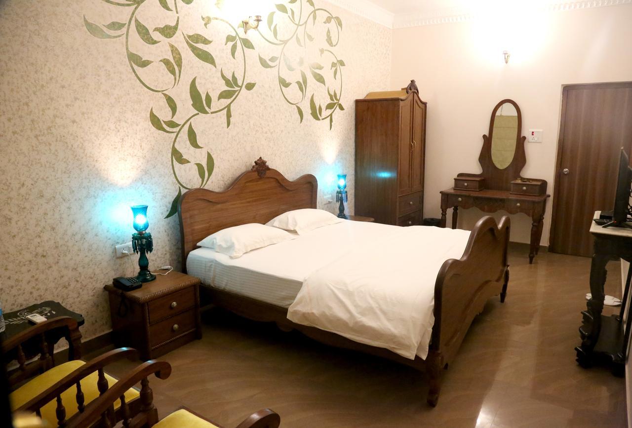 Vijaigarh Kothi - Heritage Boutique Varanasi Eksteriør bilde