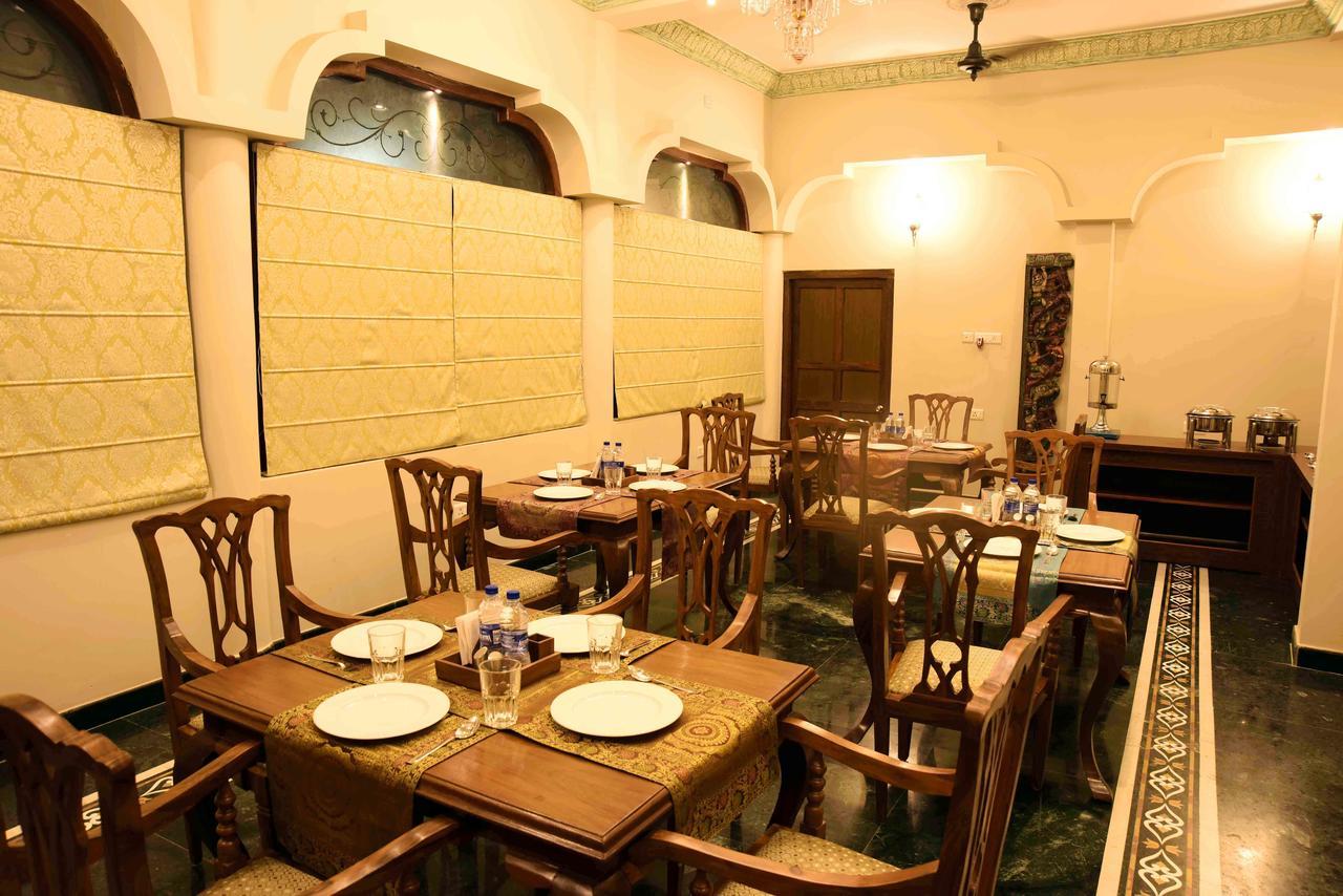 Vijaigarh Kothi - Heritage Boutique Varanasi Eksteriør bilde