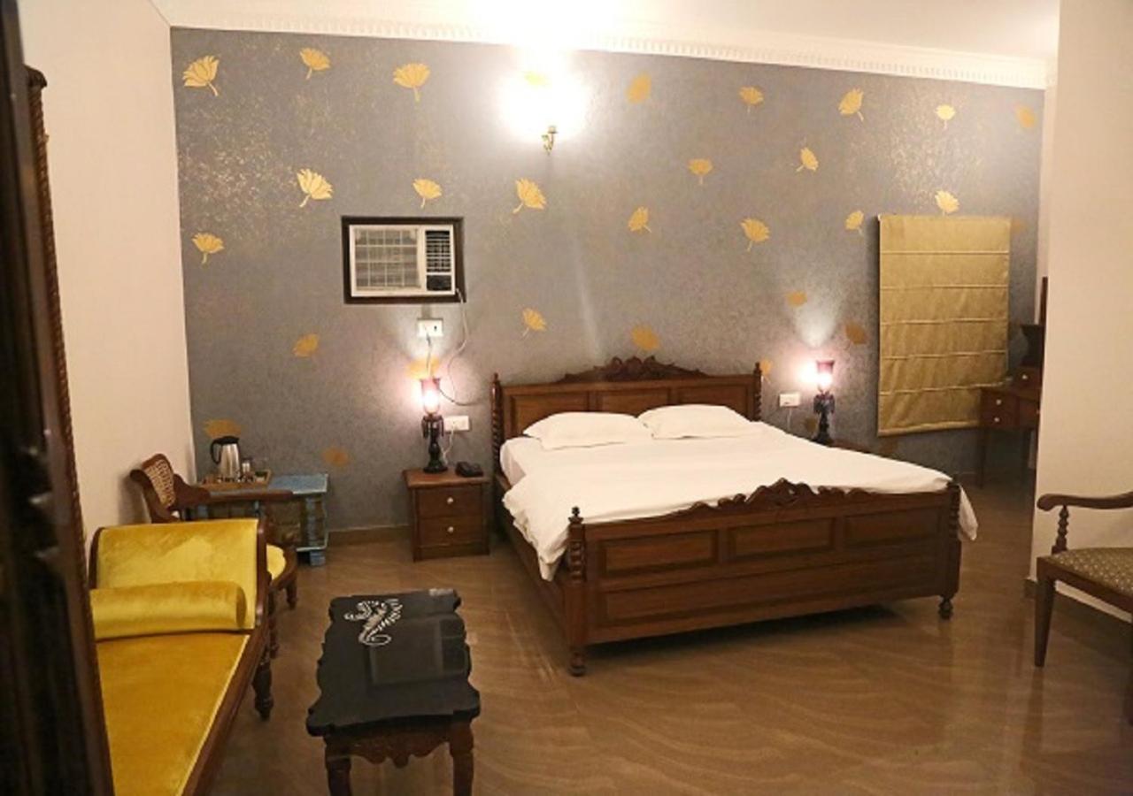 Vijaigarh Kothi - Heritage Boutique Varanasi Eksteriør bilde